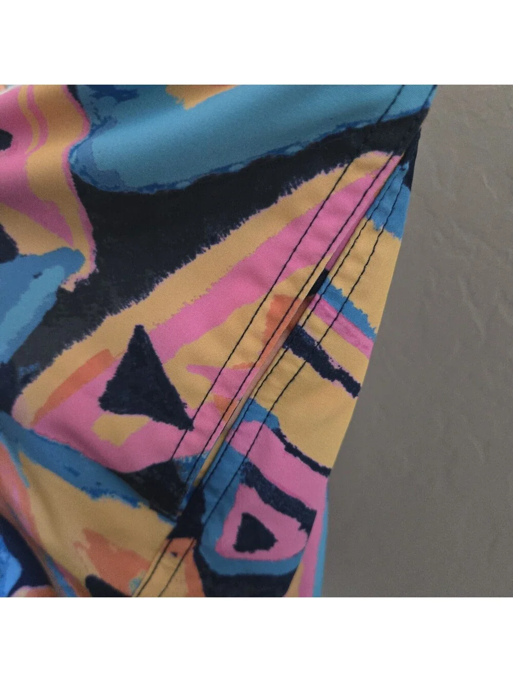 Chubbies The Exploding Nachos Swim Trunks Men’s XL Stretch Mesh lined